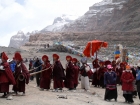 Tibet, Purang, Tarboche (ca. 4670m), Kailash Kora: The "Saga Dawa"-festival (enlightment of Buddha; 3rd fullmoon after the Tibetan new year) in the south of valley Lha Chu river (River of Gods); the monks of Gyangdrak monastery (north of Darchen) doing their final prossecion after errecting of the pole